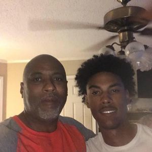 Meet your Posher, Theo